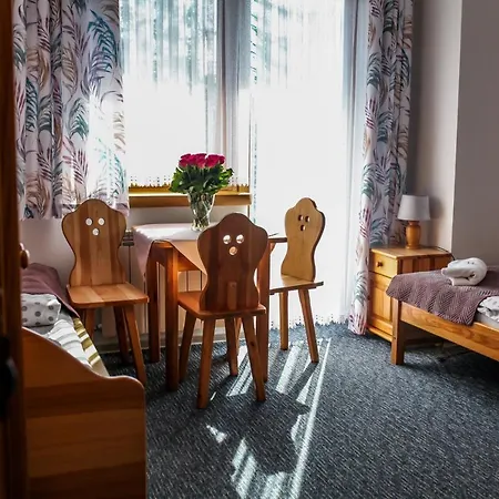 Quarto em Acomodações Particulares świdrówka 2 *