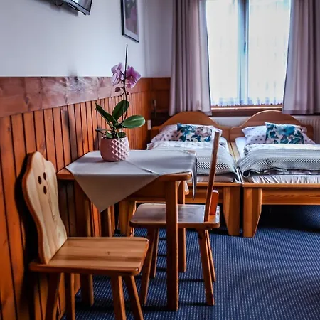 świdrówka 2 Quarto em Acomodações Particulares *